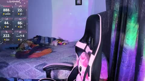 Dalia April online show from April 2026 12:35:02 PM