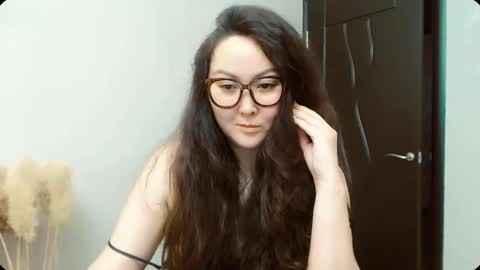 Dali online show from November 2025 06:34:01 AM