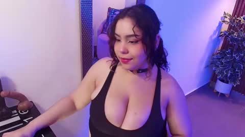 Dalila  online show from October 2025 06:26:01 PM