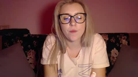 Maria online show from March 2025 10:10:02 PM