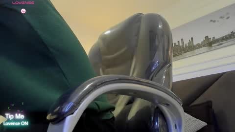 DAMIAN online show from February 2026 02:23:02 PM