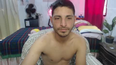 Snapshot of damian_29 chatting on April 2026 07:44:01 PM Damian online show from April 2026 07:44:01 PM