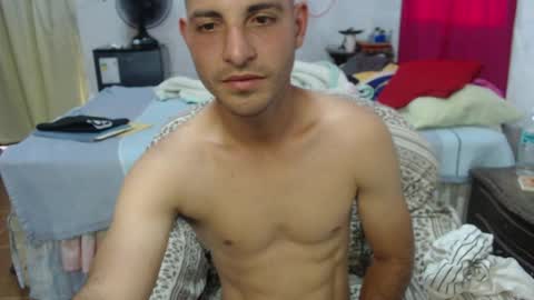 Snapshot of damian_29 chatting on May 2026 06:59:01 PM Damian online show from May 2026 06:59:01 PM