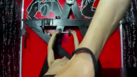 damian_and_tiana online show from February 2026 04:07:01 AM