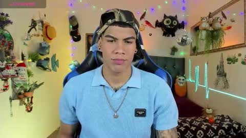 Damian online show from November 2025 03:06:01 AM