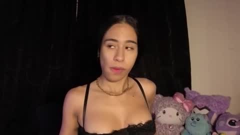 Snapshot of damian_n_lissa chatting on March 2026 11:06:01 PM damian_n_lissa online show from March 2026 11:06:01 PM