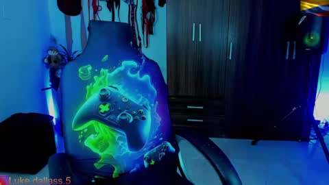 Damian torner online show from February 2025 08:29:01 AM