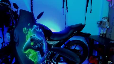 Damian torner online show from October 2025 04:46:02 AM