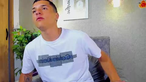 damian_vega13 online show from November 2025 06:26:01 PM