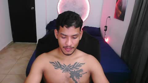 instagram damiannreed. online show from April 2026 03:34:01 AM