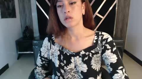 Damia online show from May 2026 07:41:01 PM