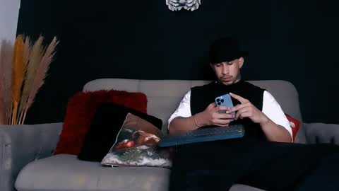 INSTAGRAM  DAMMIANMILLEROFICIAL online show from December 2025 12:29:01 AM