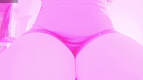Snapshot of dammmtry chatting on August 2026 10:46:02 AM Sophie online show from August 2026 10:46:02 AM