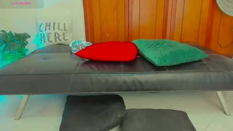 Snapshot of damn_fantasy chatting on December 2024 08:14:02 PM Kary-- independent model Schedule 0530am-1000am colombian time online show from December 2024 08:14:02 PM