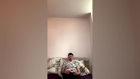 damo111694 online show from March 2026 08:12:01 PM