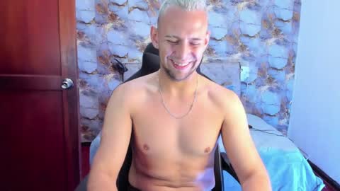 Snapshot of damon_baker0 chatting on May 2026 01:52:02 PM Damon bakert online show from May 2026 01:52:02 PM