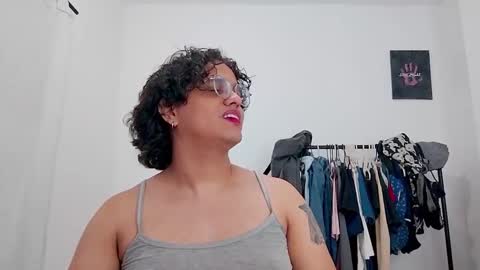 Diane Blosson online show from March 2026 01:18:02 AM