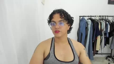 Snapshot of dan_blous chatting on April 2026 11:32:02 PM Diane Blosson online show from April 2026 11:32:02 PM