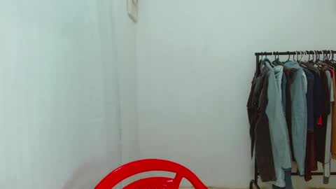 Snapshot of dan_blous chatting on May 2026 12:39:01 AM Diane Blosson online show from May 2026 12:39:01 AM