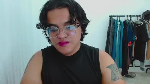 Snapshot of dan_blous chatting on May 2026 01:03:01 AM Diane Blosson online show from May 2026 01:03:01 AM