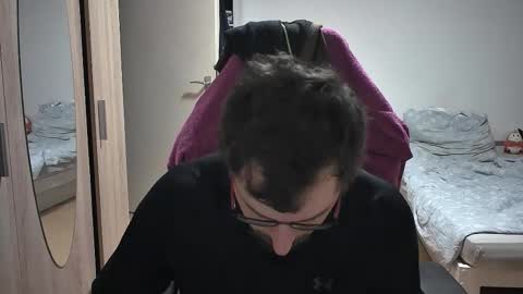 King Dan online show from September 2025 06:35:02 PM