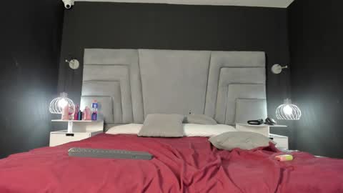    online show from December 2024 03:38:02 AM