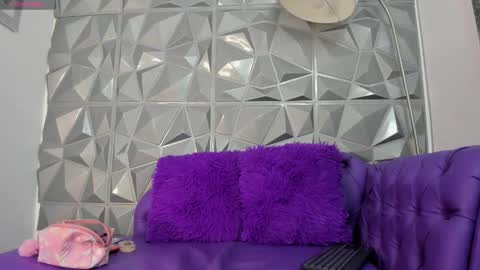    online show from March 2025 10:17:02 PM