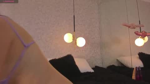    online show from September 2025 08:34:02 PM