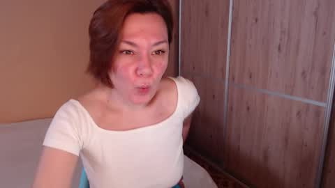 Snapshot of danbie_leen chatting on March 2026 10:54:02 AM danbie_leen online show from March 2026 10:54:02 AM