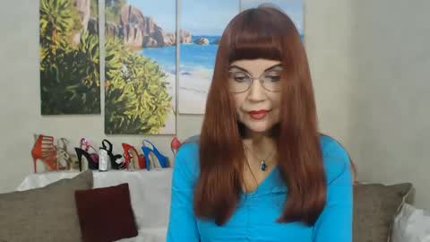 Snapshot of danceglory chatting on February 2025 10:12:01 AM Danceglory online show from February 2025 10:12:01 AM