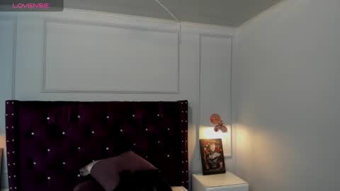 Daniela online show from December 2024 10:48:01 AM