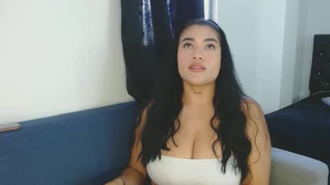 Danessa online show from October 2025 08:40:01 PM