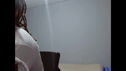 dangerhook online show from November 2025 01:48:01 AM