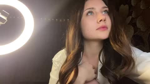 dangerous_softness online show from April 2026 09:39:33 PM