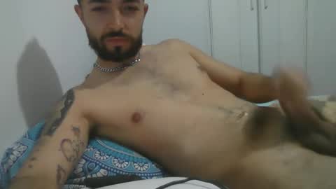 dani3l9905 online show from February 2026 04:35:02 AM