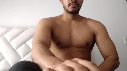 dani587378 online show from February 2025 05:40:01 PM