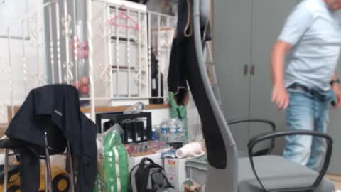 Snapshot of dani_alpina chatting on September 2025 09:43:02 AM dani_alpina online show from September 2025 09:43:02 AM