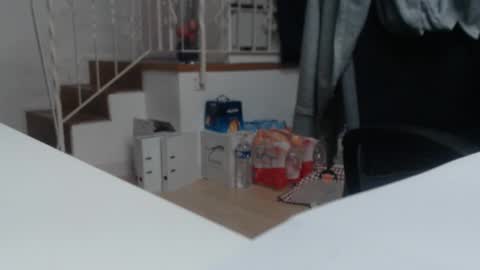 Snapshot of dani_alpina chatting on January 2026 10:32:01 AM dani_alpina online show from January 2026 10:32:01 AM