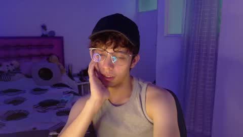 Snapshot of dani_dancer chatting on April 2026 10:40:01 PM Dani Dancer online show from April 2026 10:40:01 PM