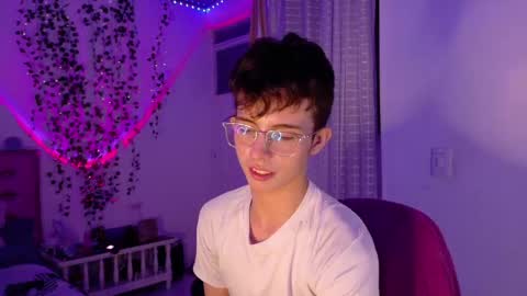Snapshot of dani_dancer chatting on May 2026 11:56:01 PM Dani Dancer online show from May 2026 11:56:01 PM