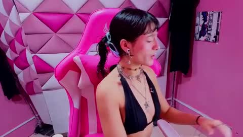 dani_dream online show from September 2025 02:44:02 PM