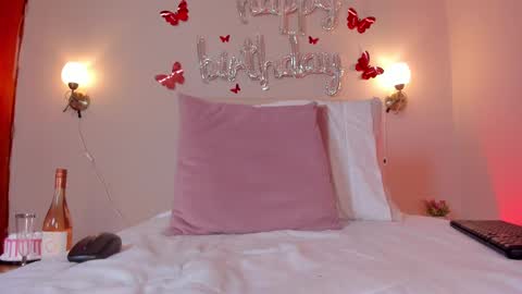 Hi I am Dani online show from March 2025 02:40:02 PM