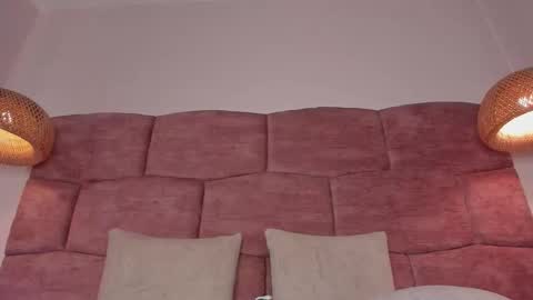   online show from February 2026 06:22:01 AM