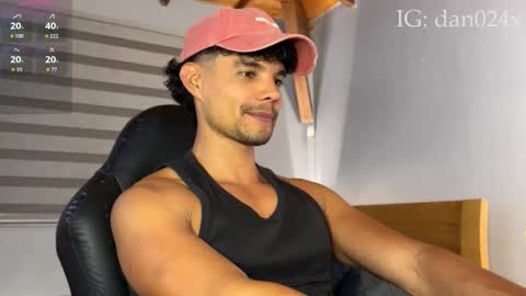 Daniel  online show from October 2025 12:22:02 AM