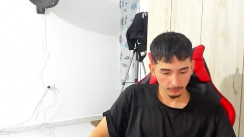 Snapshot of daniel_443 chatting on March 2026 02:51:02 AM DANIEL online show from March 2026 02:51:02 AM