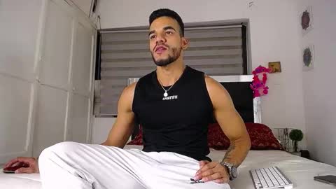 Daniel Sherlock online show from September 2025 12:23:02 AM