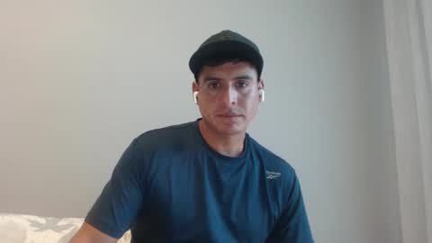 Snapshot of daniel_surfer chatting on December 2024 11:14:02 AM Daniel  online show from December 2024 11:14:02 AM
