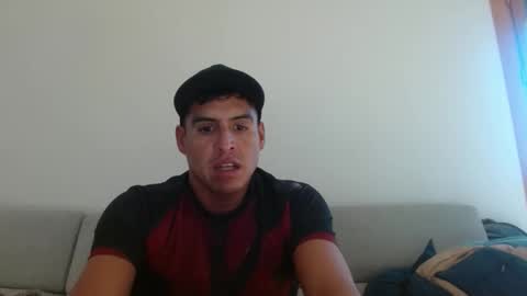 Snapshot of daniel_surfer chatting on December 2024 01:30:02 PM Daniel  online show from December 2024 01:30:02 PM