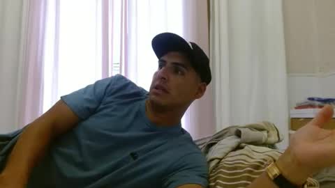 Snapshot of daniel_surfer chatting on October 2025 09:08:02 AM Daniel  online show from October 2025 09:08:02 AM