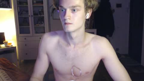 Snapshot of daniel_yumm chatting on April 2026 05:47:02 PM Daniel online show from April 2026 05:47:02 PM